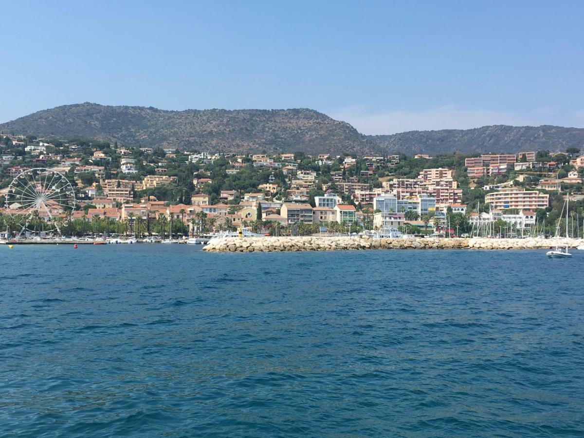 Les 12 Sables Apartment